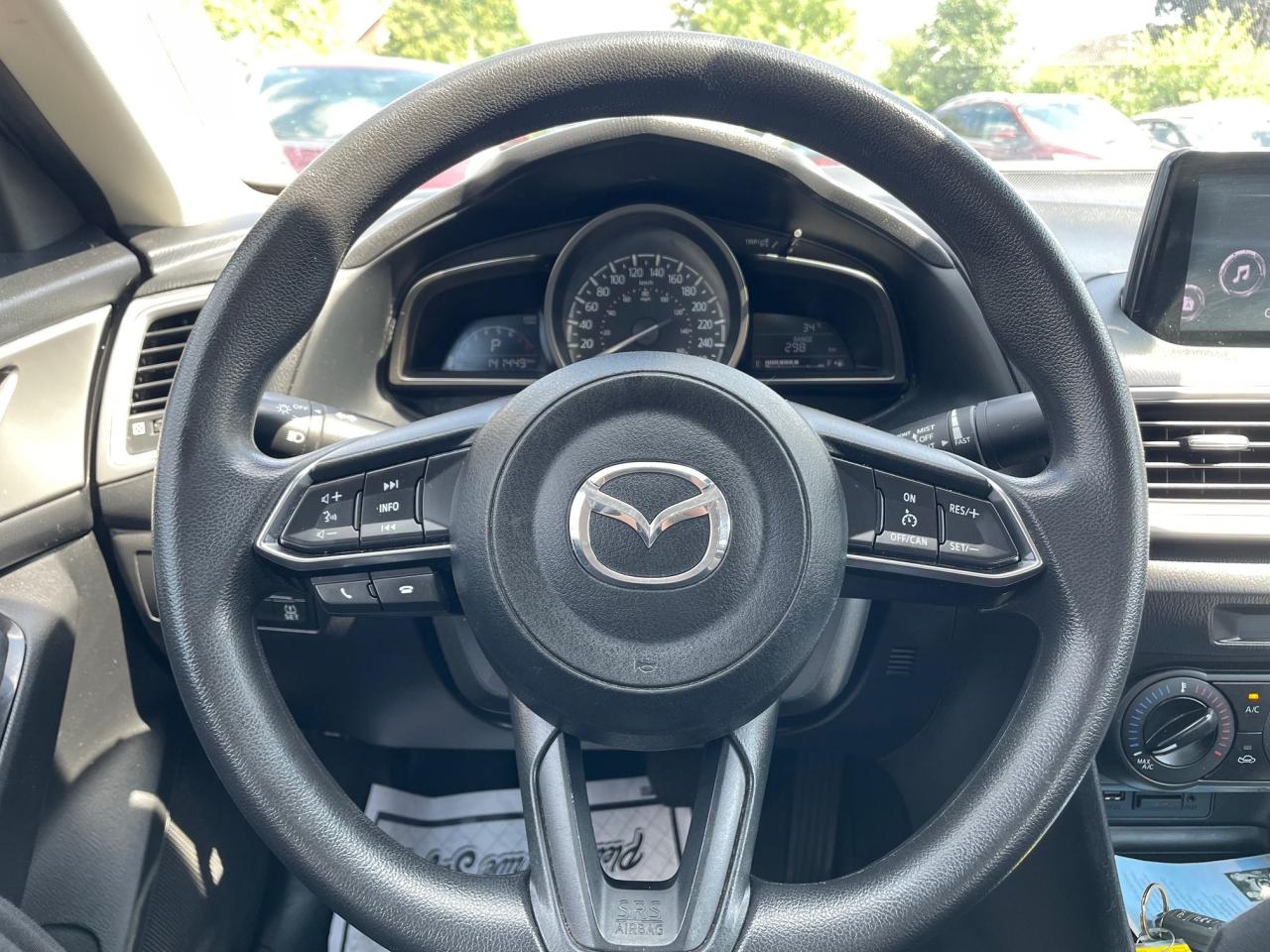 2018 Mazda MAZDA3 GX *SAFETY FEATURES, BACKUP CAM, SPORTS MODE* - Photo #10