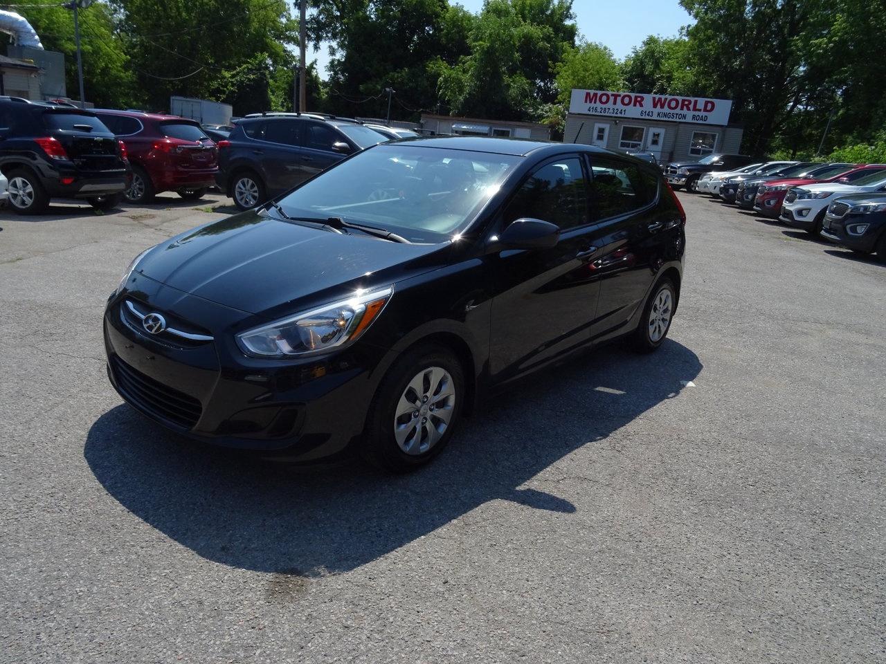 2017 Hyundai Accent LE - Photo #2
