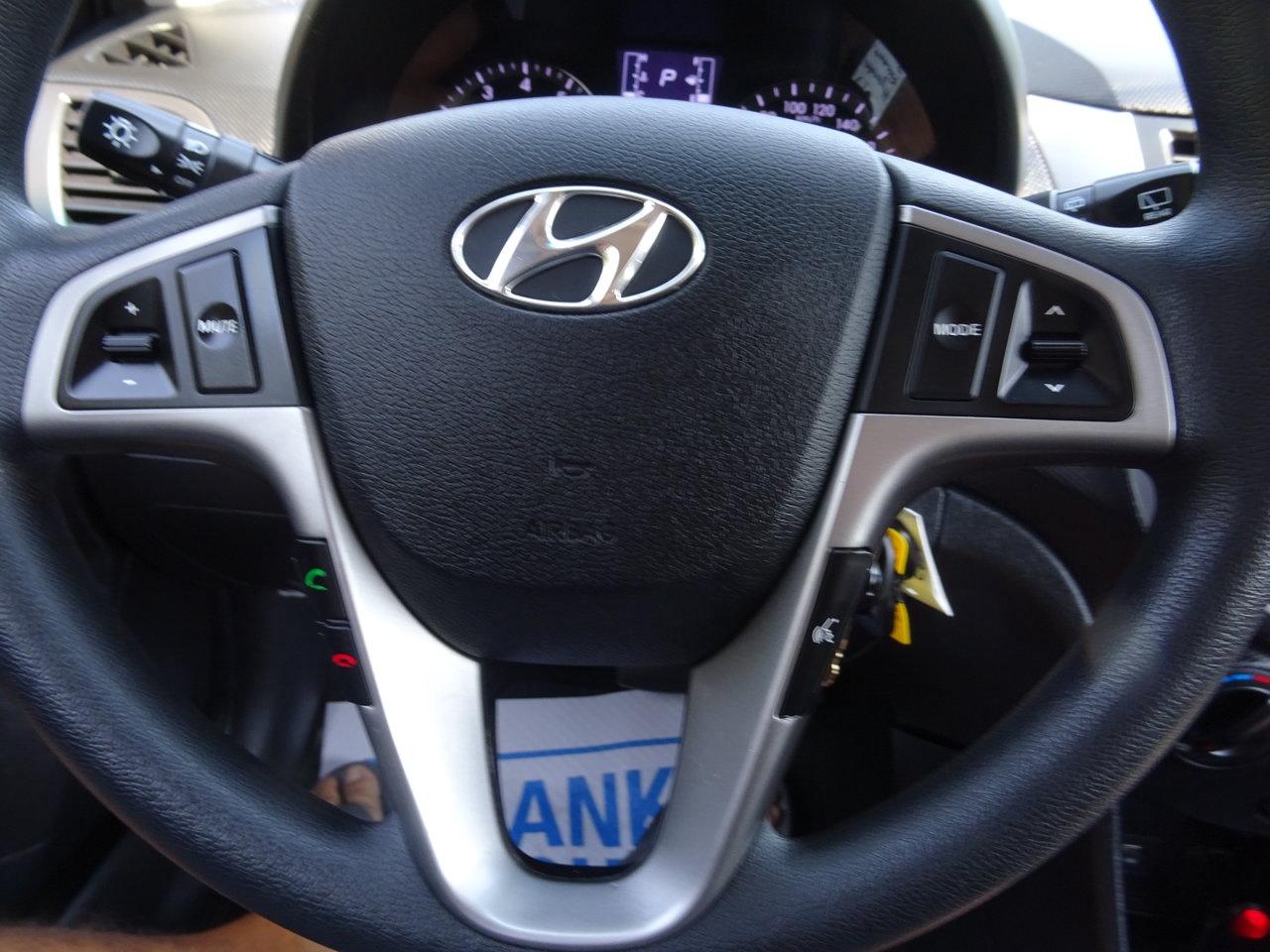 2017 Hyundai Accent LE - Photo #14