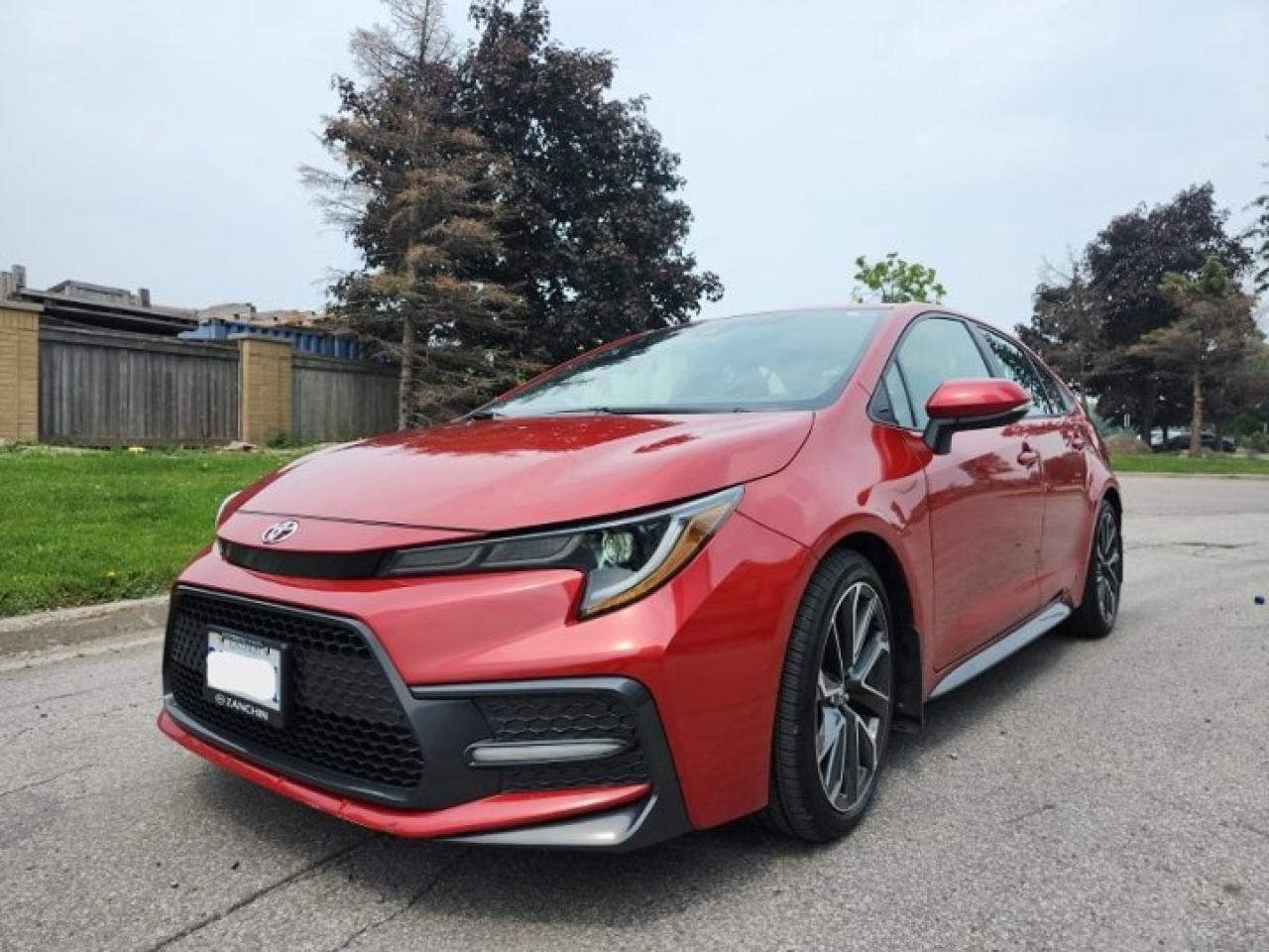 Used 2020 Toyota Corolla SE Upgrade | Sunroof | Alloy Wheels | Heated Seats | Rear Camera | Radar Cruise | and More ! for sale in Guelph, ON