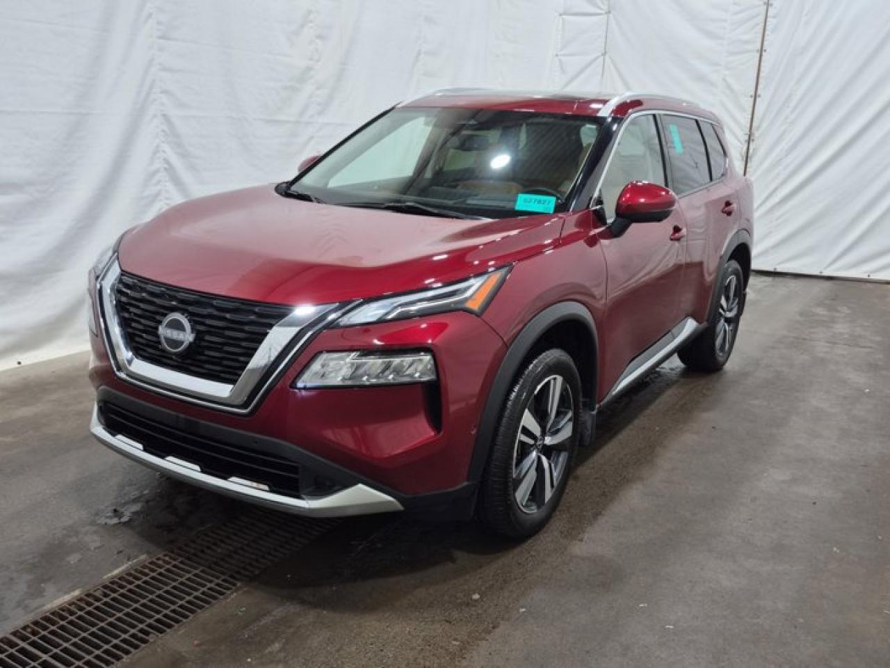 Used 2023 Nissan Rogue Platinum AWD | Quilted Leather | Pano Roof | Heated Seats + Steering | Power Liftgate | for sale in Guelph, ON