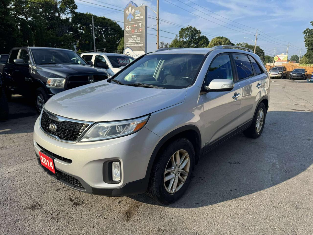 2014 Kia Sorento LX - Photo #3