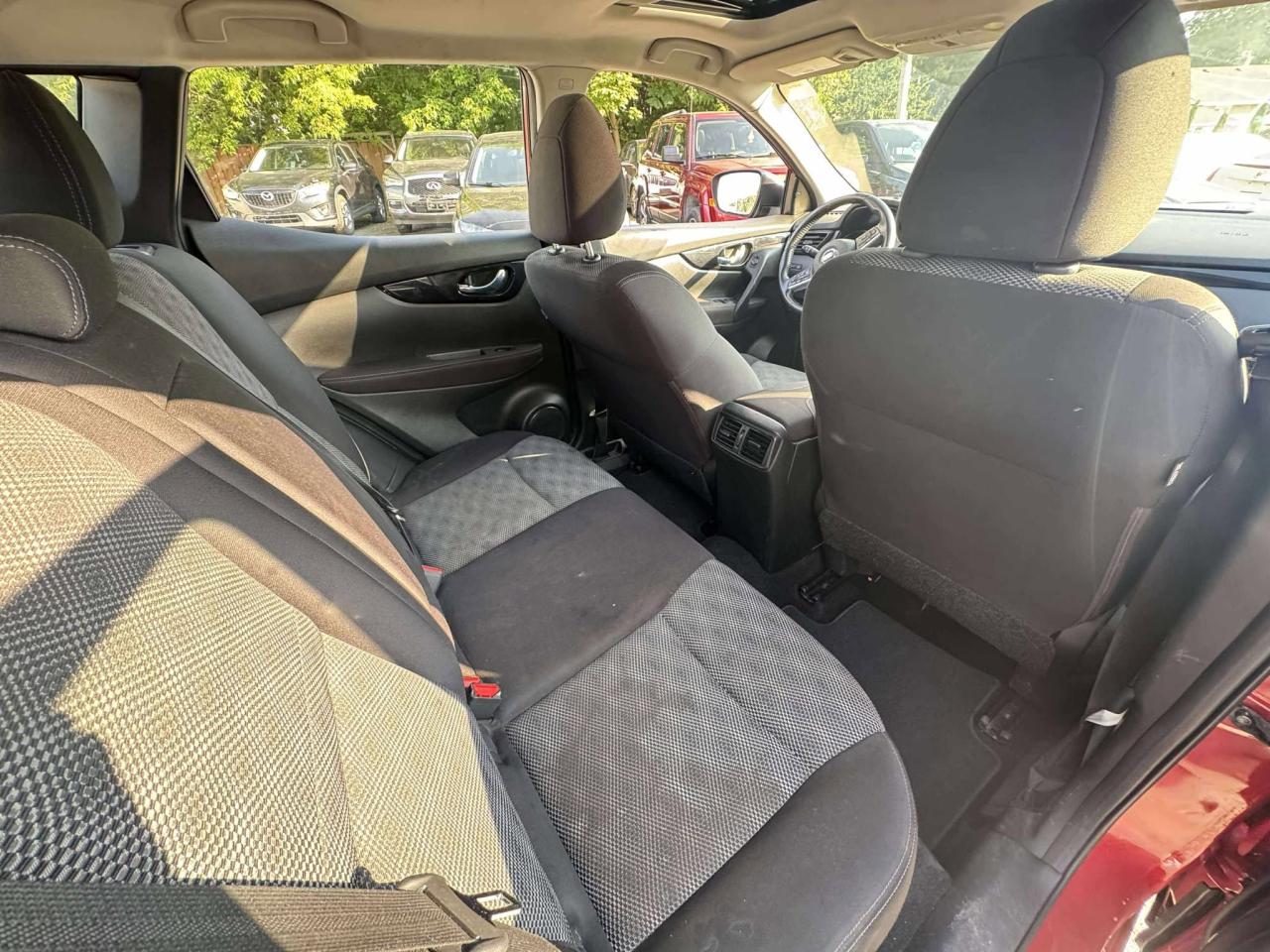 2018 Nissan Qashqai SV - Photo #9