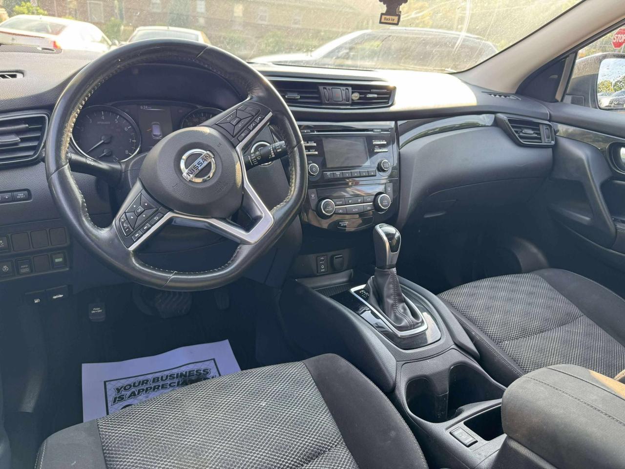 2018 Nissan Qashqai SV - Photo #10