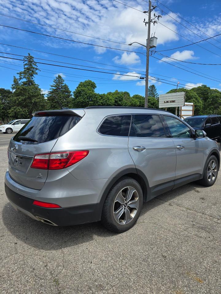 2015 Hyundai Santa Fe XL Premium - Photo #12