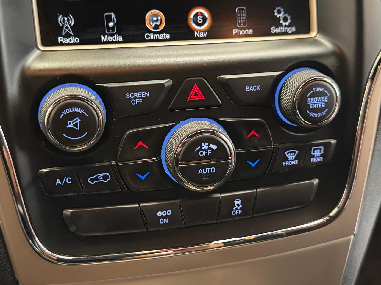 2014 Jeep Grand Cherokee 4WD Laredo+New Tires+Camera+Bluetooth - Photo #33