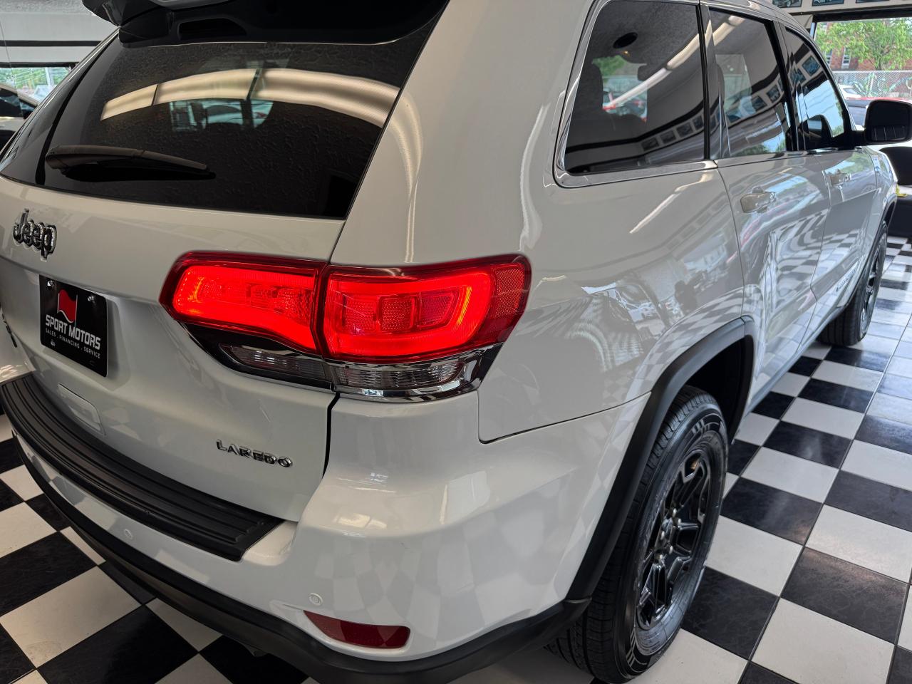 2014 Jeep Grand Cherokee 4WD Laredo+New Tires+Camera+Bluetooth Photo98