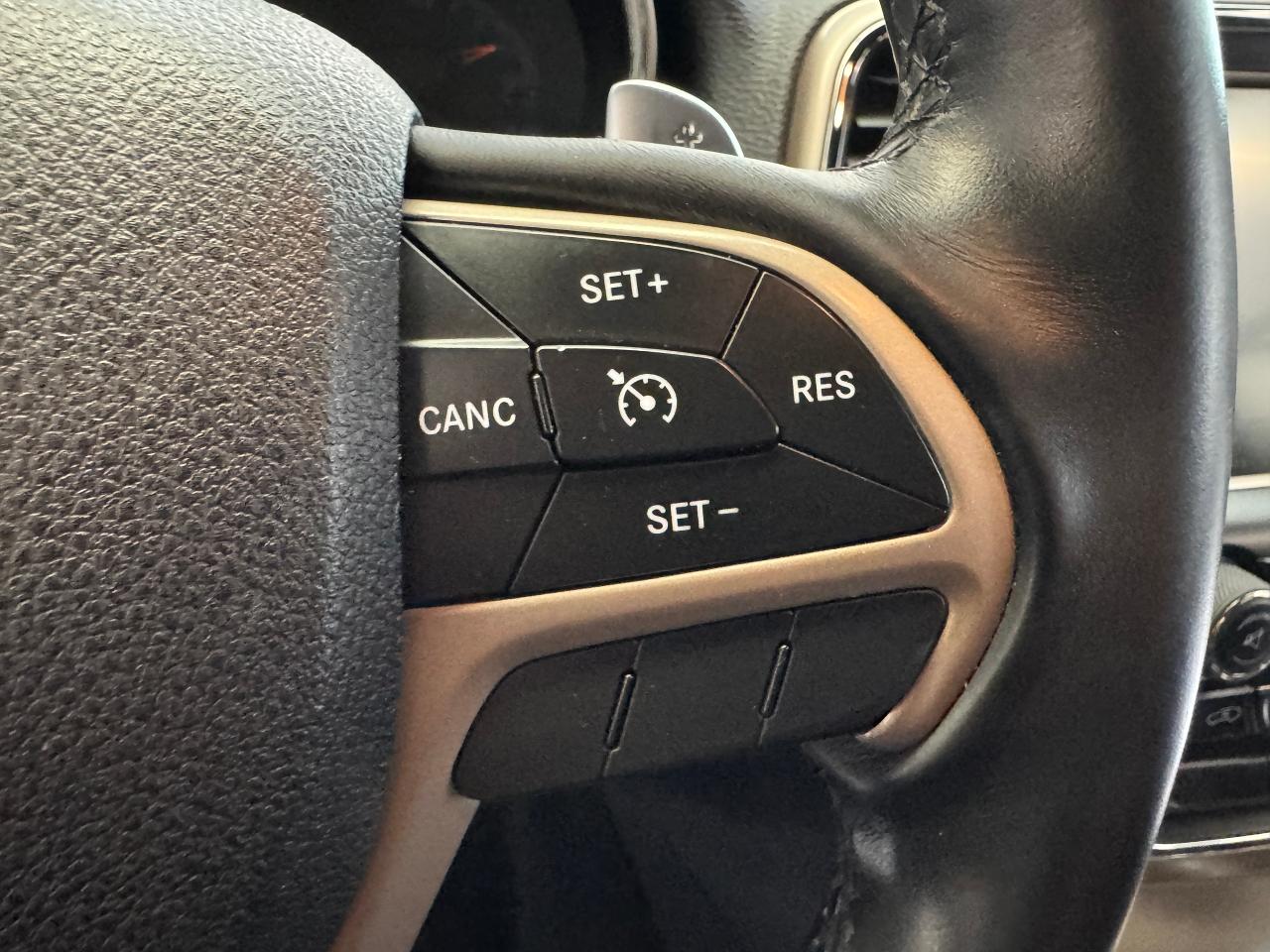 2014 Jeep Grand Cherokee 4WD Laredo+New Tires+Camera+Bluetooth Photo40