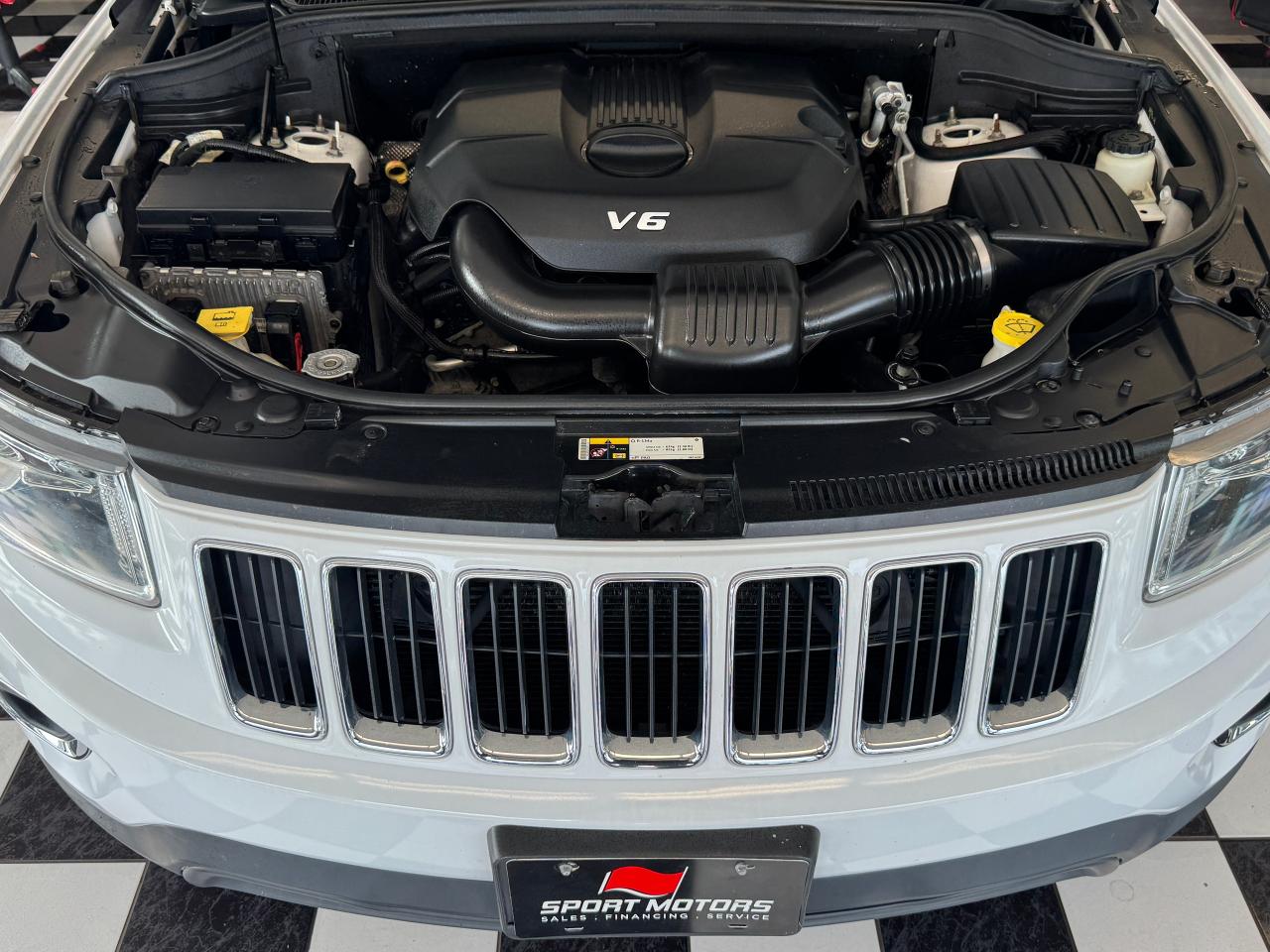 2014 Jeep Grand Cherokee 4WD Laredo+New Tires+Camera+Bluetooth - Photo #10