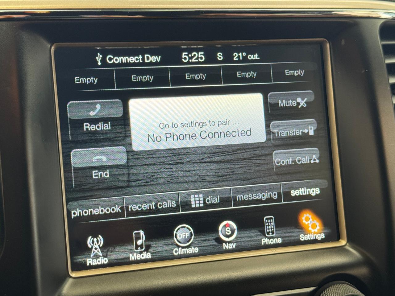 2014 Jeep Grand Cherokee 4WD Laredo+New Tires+Camera+Bluetooth Photo30