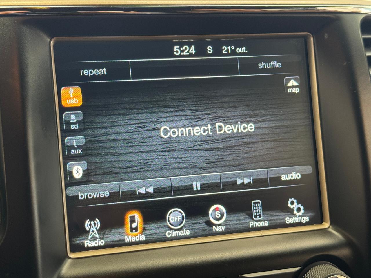 2014 Jeep Grand Cherokee 4WD Laredo+New Tires+Camera+Bluetooth - Photo #28