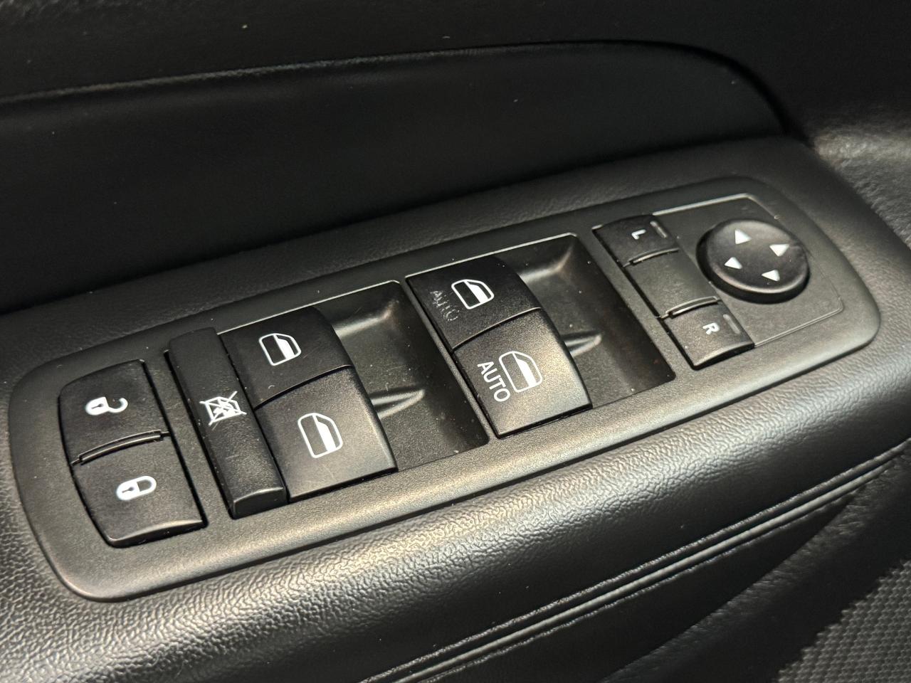 2014 Jeep Grand Cherokee 4WD Laredo+New Tires+Camera+Bluetooth Photo107