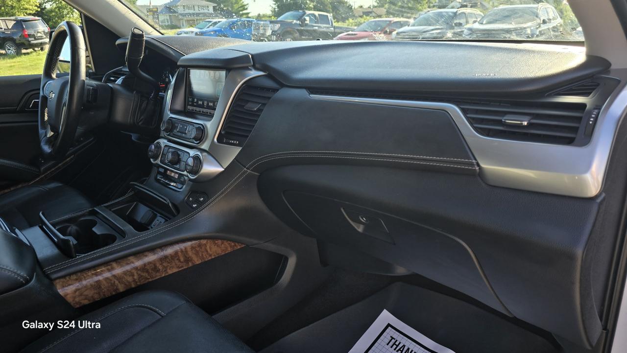 2018 Chevrolet Suburban Premier - Photo #10
