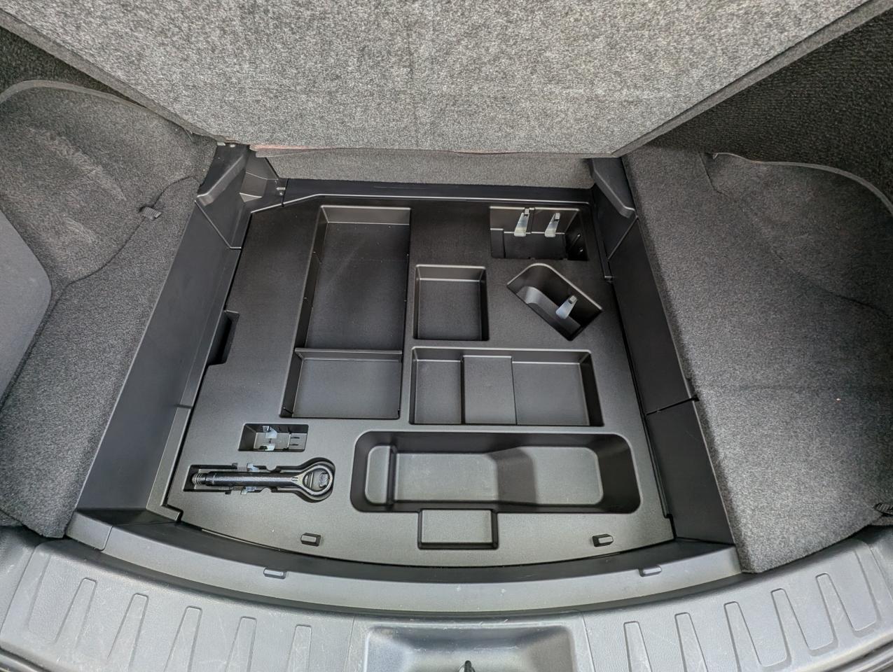 2022 Lexus UX UX 250H Photo