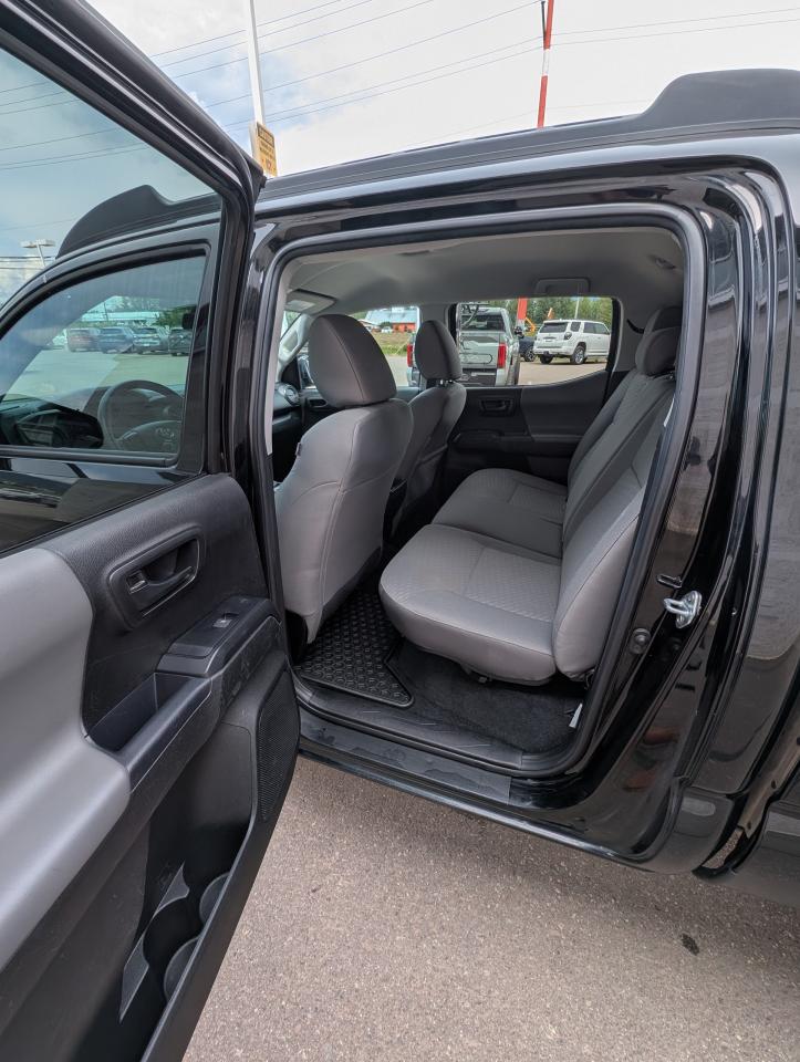 2023 Toyota Tacoma SR Photo