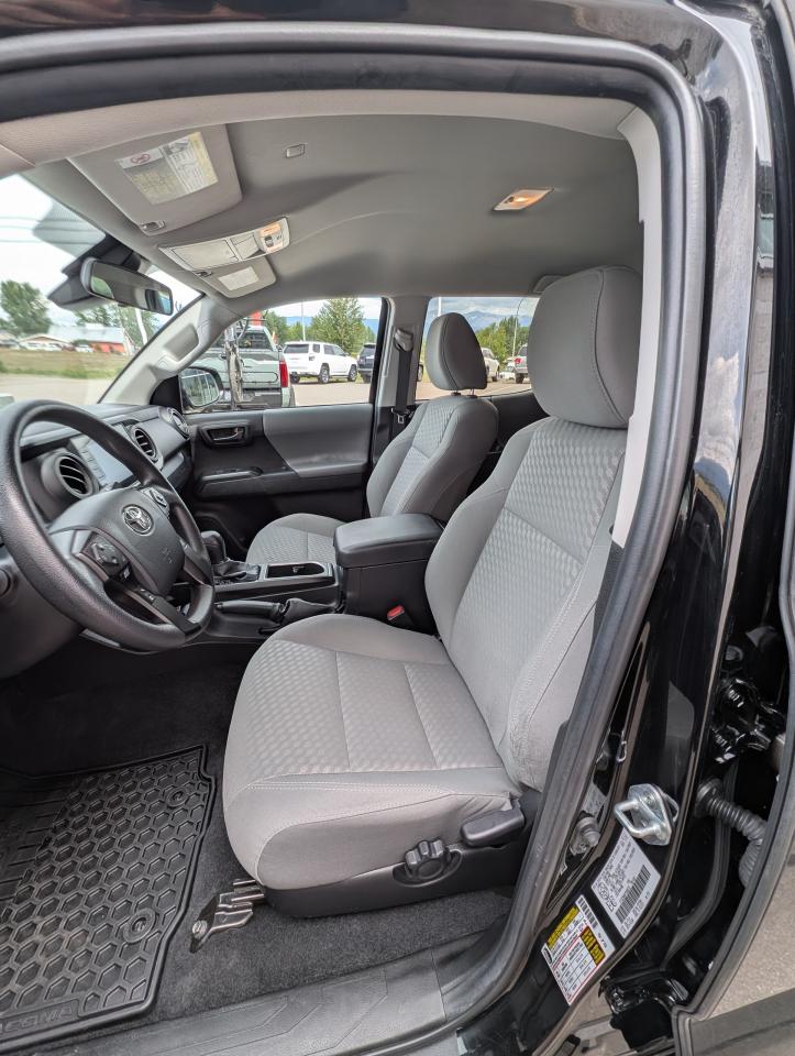 2023 Toyota Tacoma SR Photo