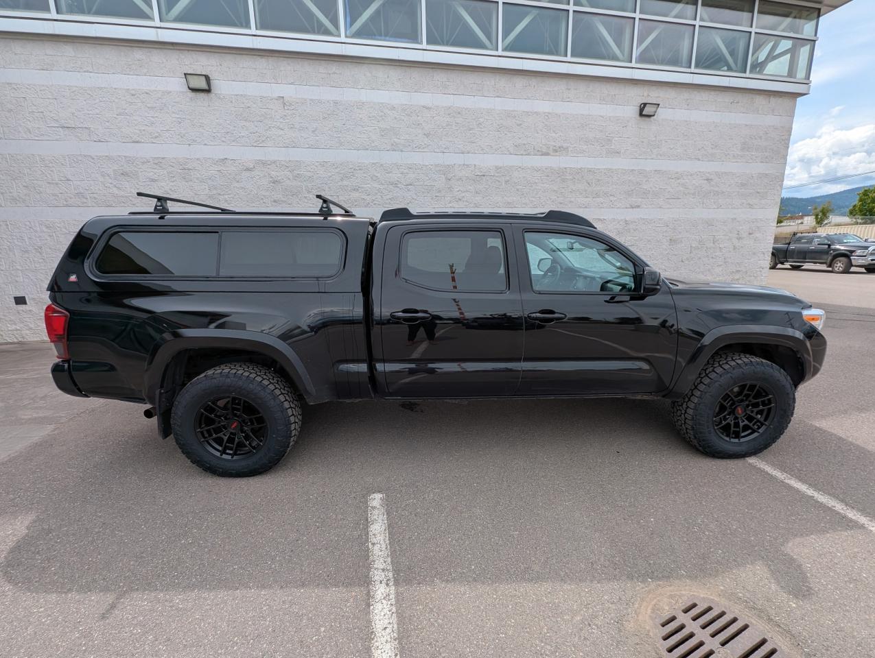 2023 Toyota Tacoma SR Photo