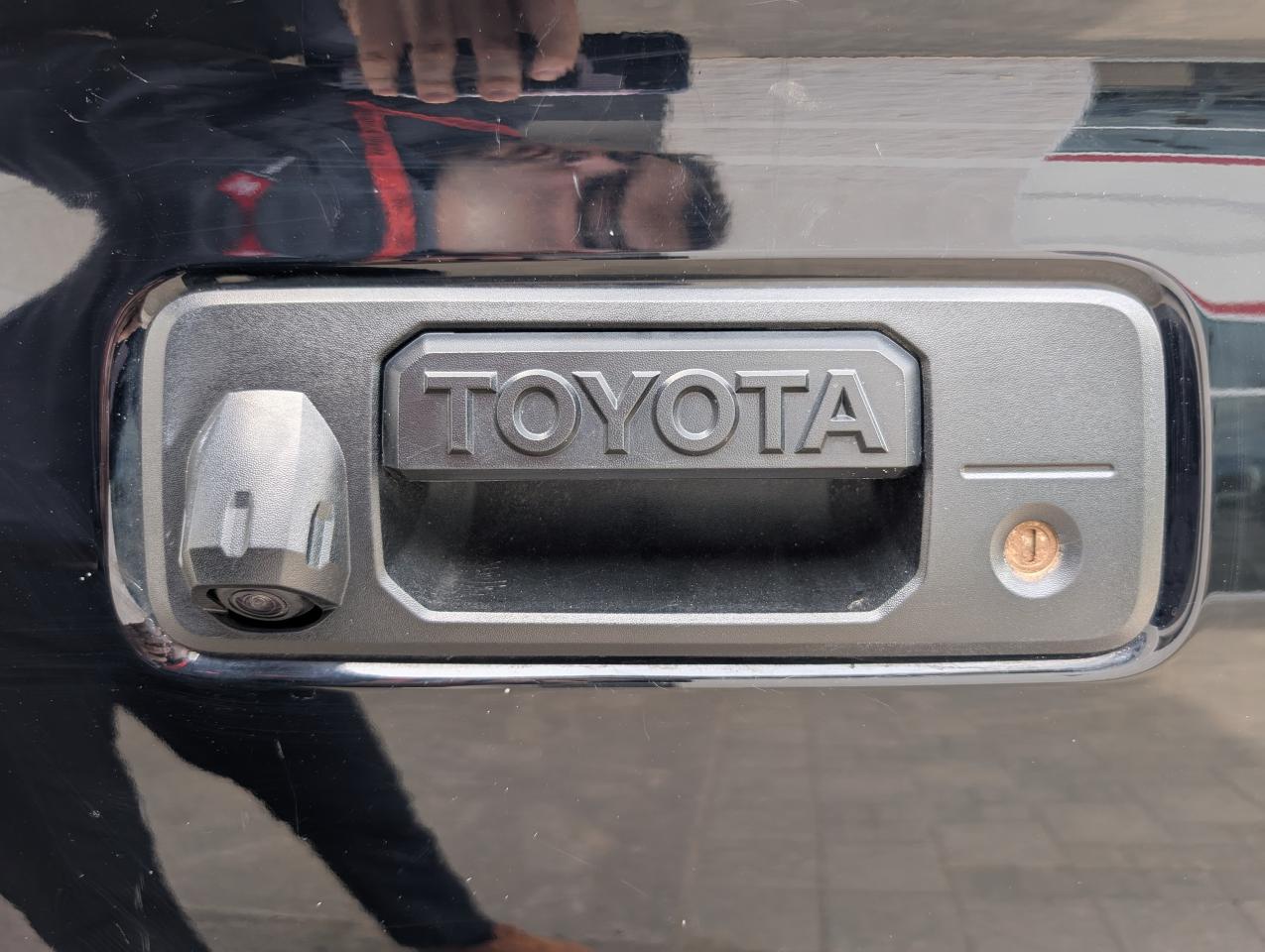 2023 Toyota Tacoma SR Photo