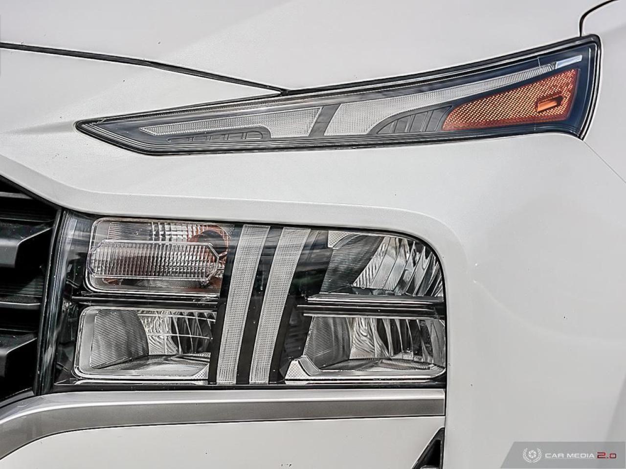 2022 Hyundai Santa Fe Essential,LOW KM'S,AWD,R/V CAM,H/SEATS & S.WHEEL Photo