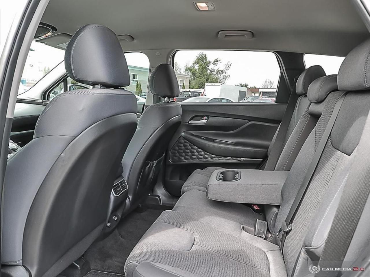 2022 Hyundai Santa Fe Essential,LOW KM'S,AWD,R/V CAM,H/SEATS & S.WHEEL Photo