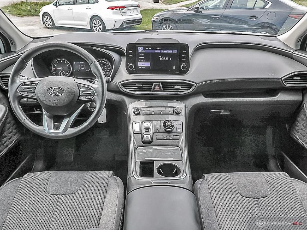 2022 Hyundai Santa Fe Essential,LOW KM'S,AWD,R/V CAM,H/SEATS & S.WHEEL Photo