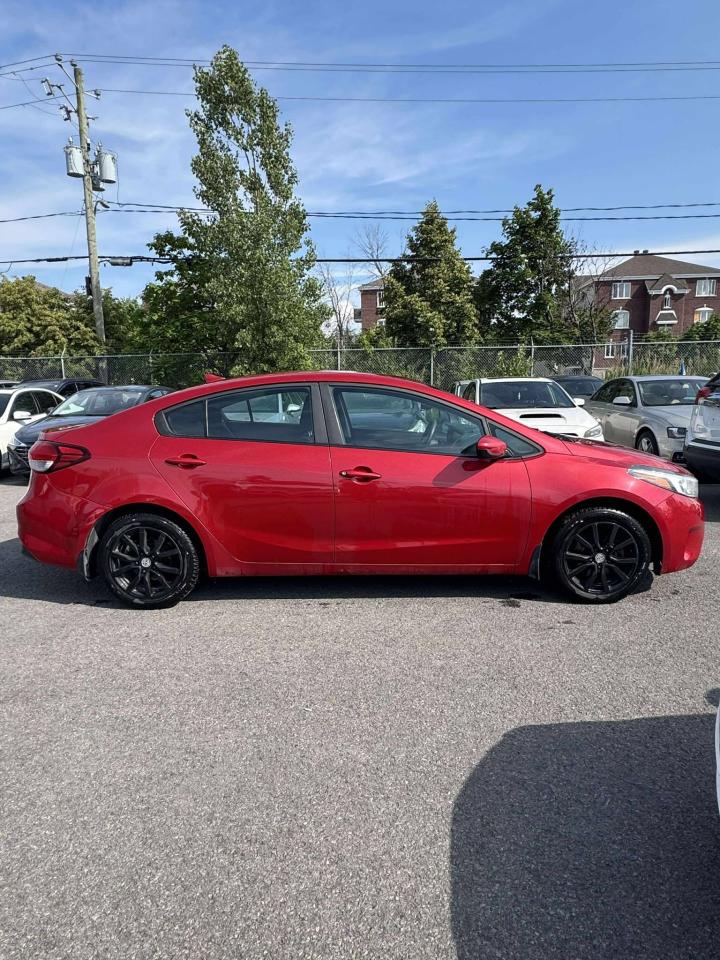 2017 Kia Forte LX - Photo #3