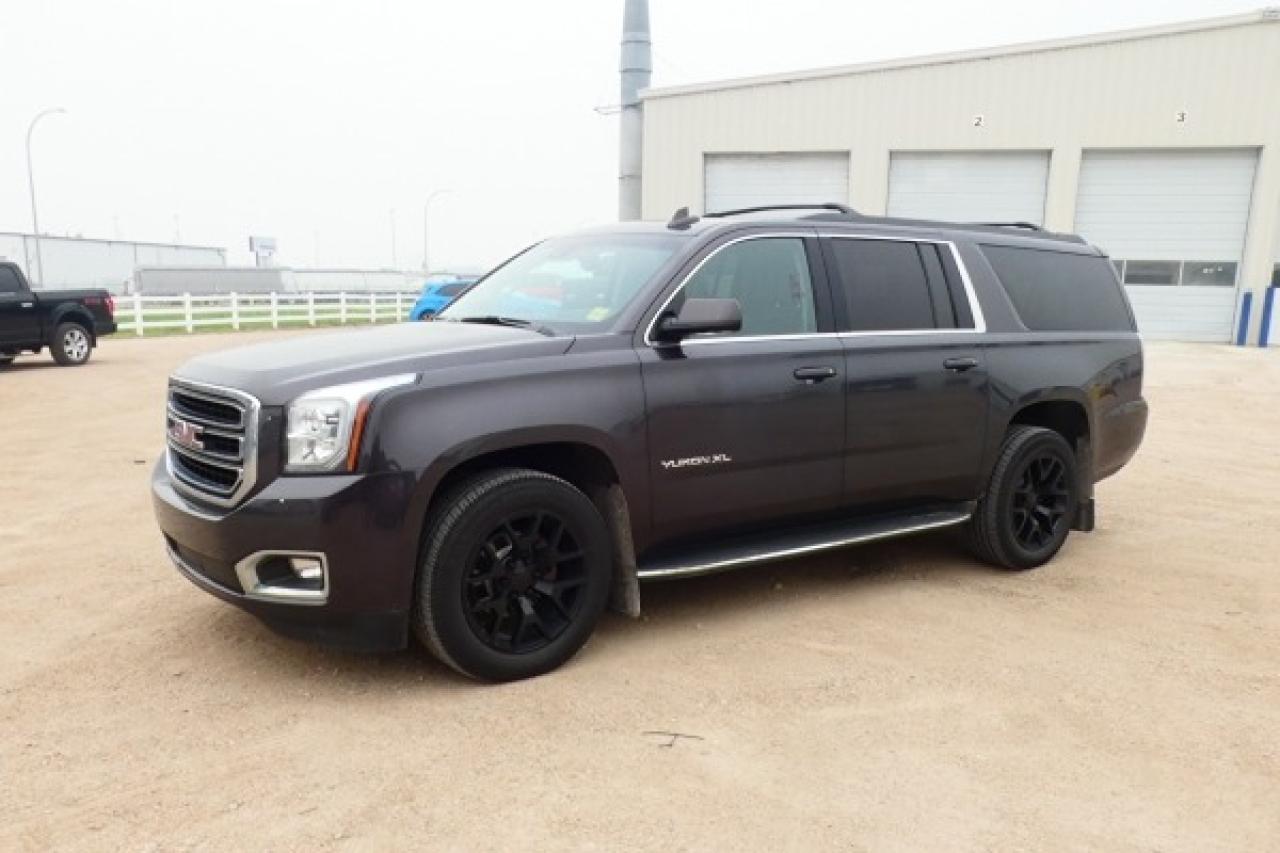 2016 GMC Yukon XL SLT 4WD 4dr w/H&C Leather, BUC - Photo #2
