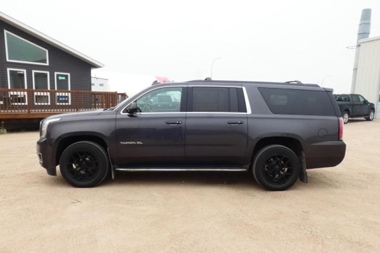 2016 GMC Yukon XL SLT 4WD 4dr w/H&C Leather, BUC - Photo #1