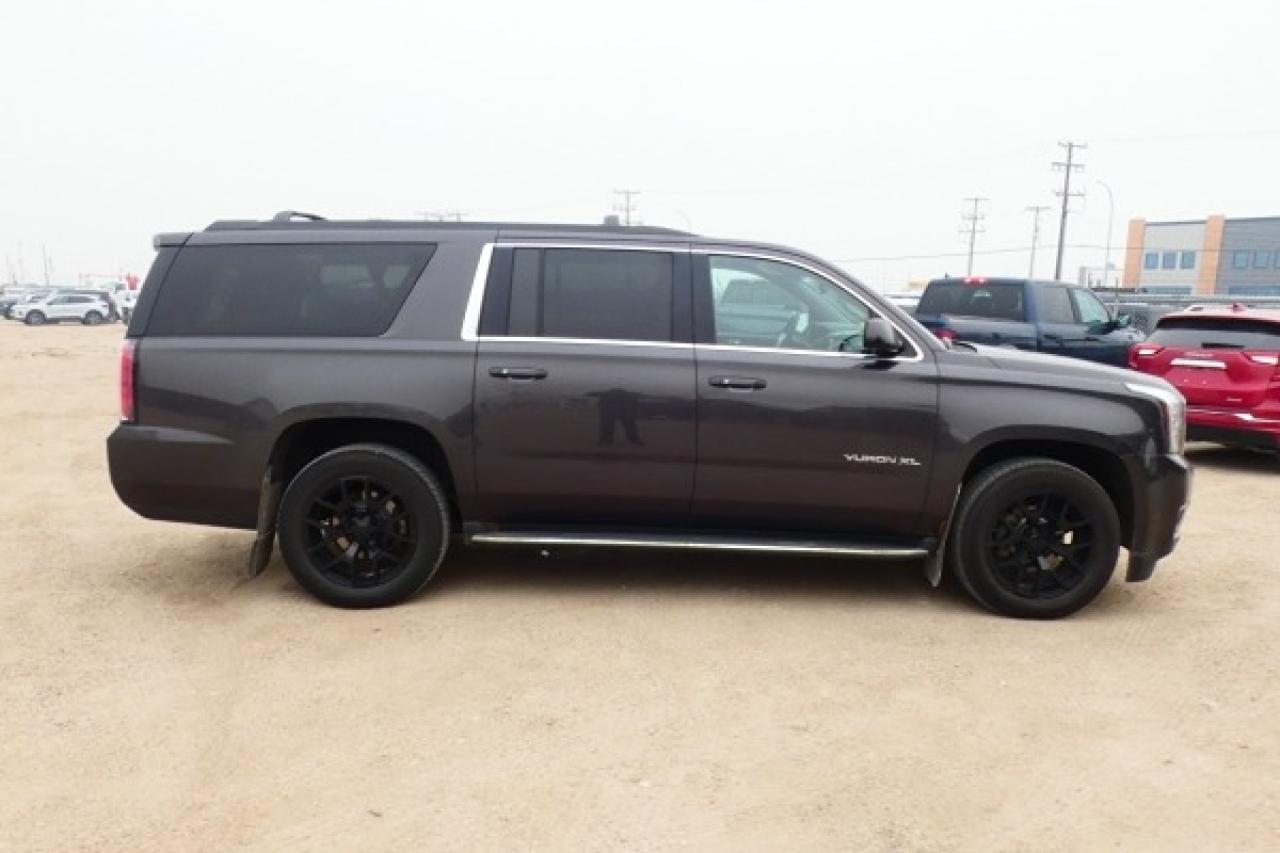 2016 GMC Yukon XL SLT 4WD 4dr w/H&C Leather, BUC - Photo #5