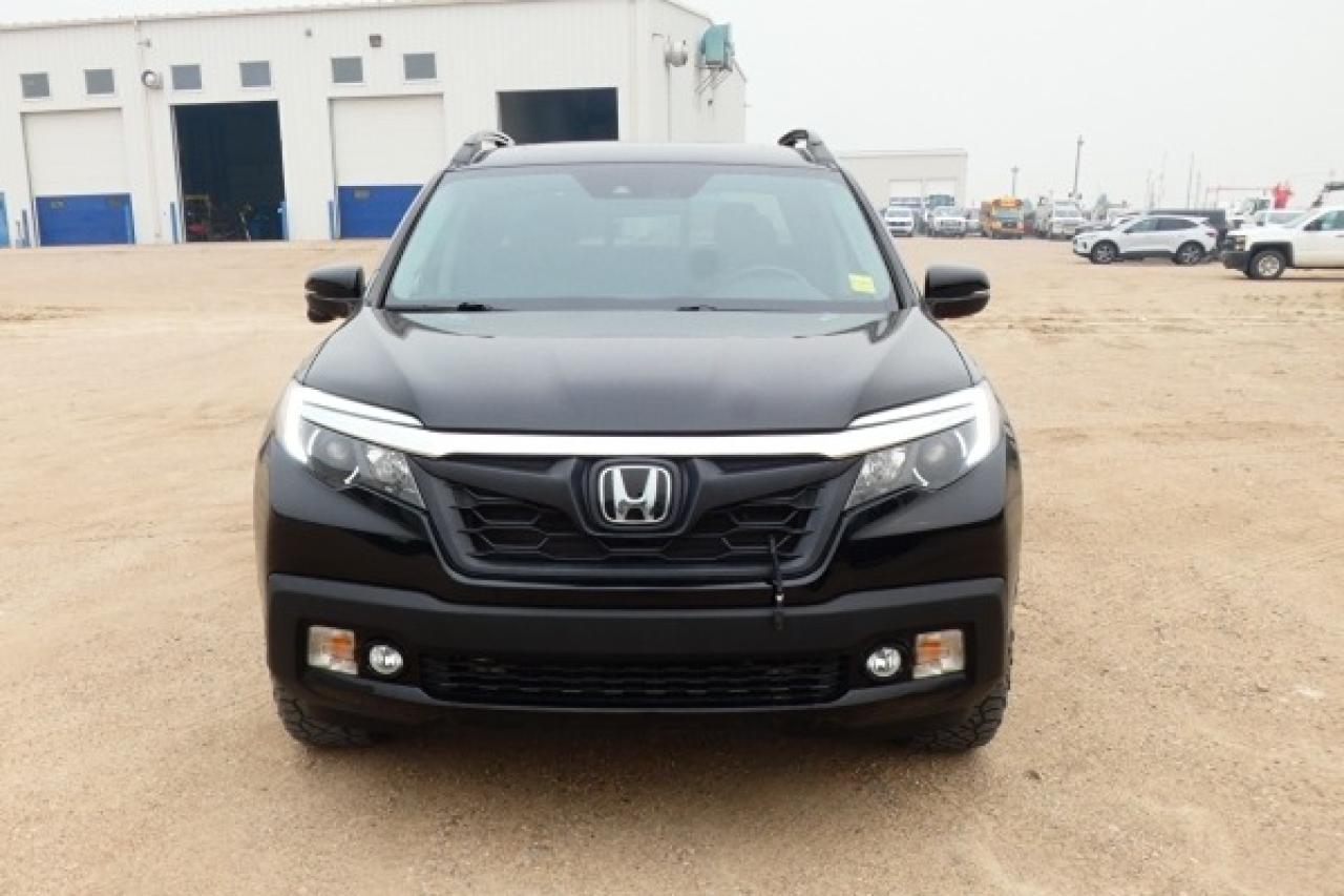 2019 Honda Ridgeline Sport AWD w/Htd cloth, S/R, BUC - Photo #3