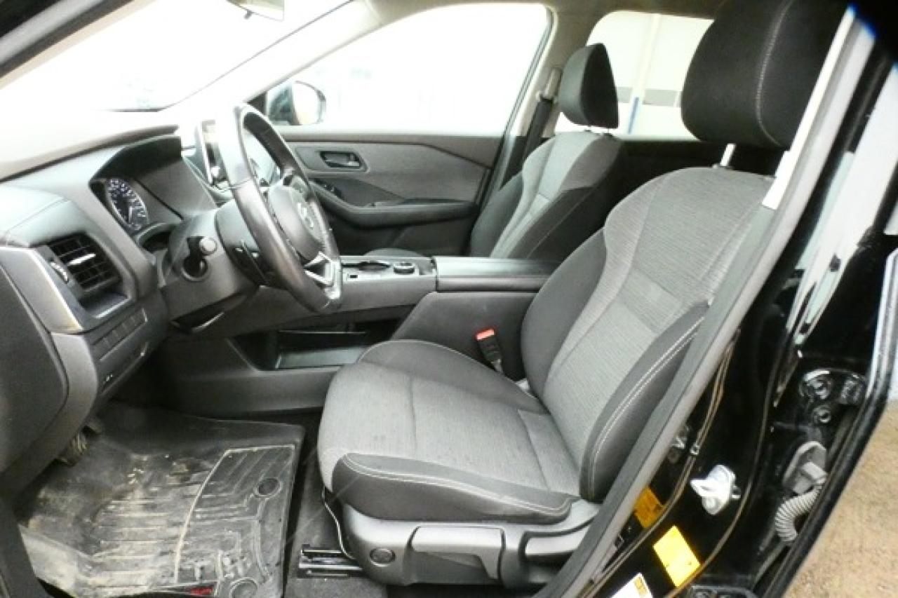 2021 Nissan Rogue S w/Htd cloth, Htd wheel, BUC - Photo #11