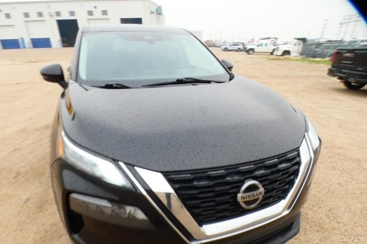 2021 Nissan Rogue S w/Htd cloth, Htd wheel, BUC - Photo #28
