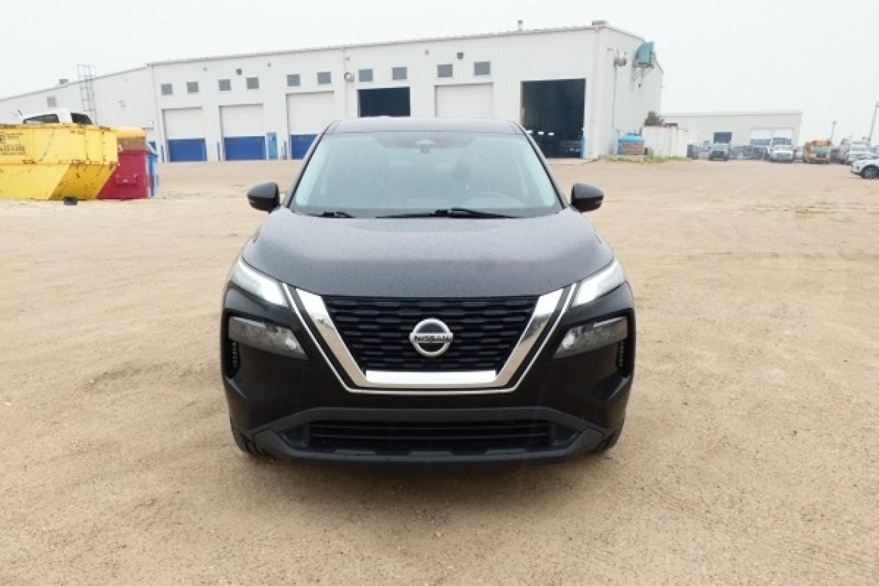 2021 Nissan Rogue S w/Htd cloth, Htd wheel, BUC - Photo #3