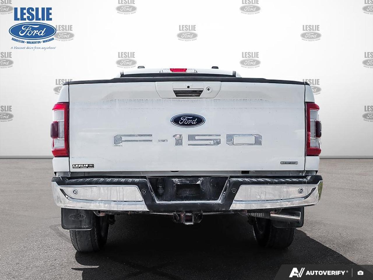 2022 Ford F-150 Lariat 4WD SuperCrew 5.5' Box Photo4