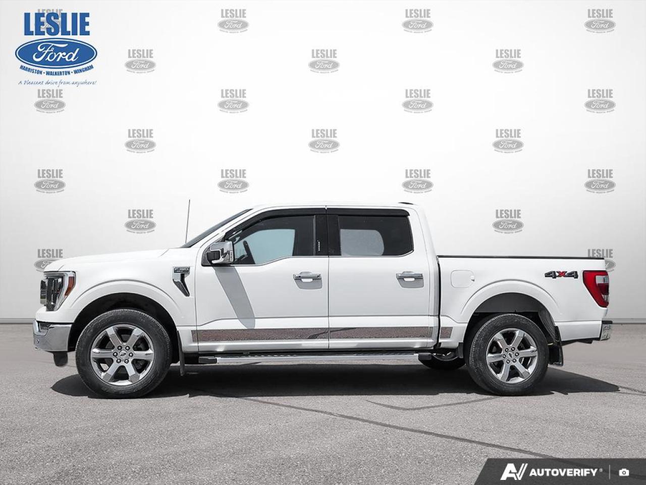 2022 Ford F-150 Lariat 4WD SuperCrew 5.5' Box Photo2