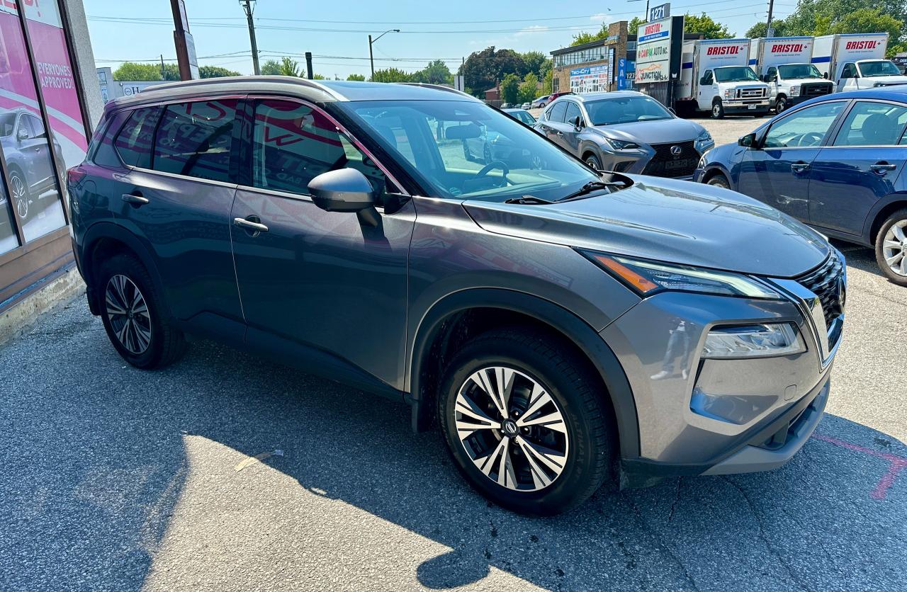 2021 Nissan Rogue SV Photo3