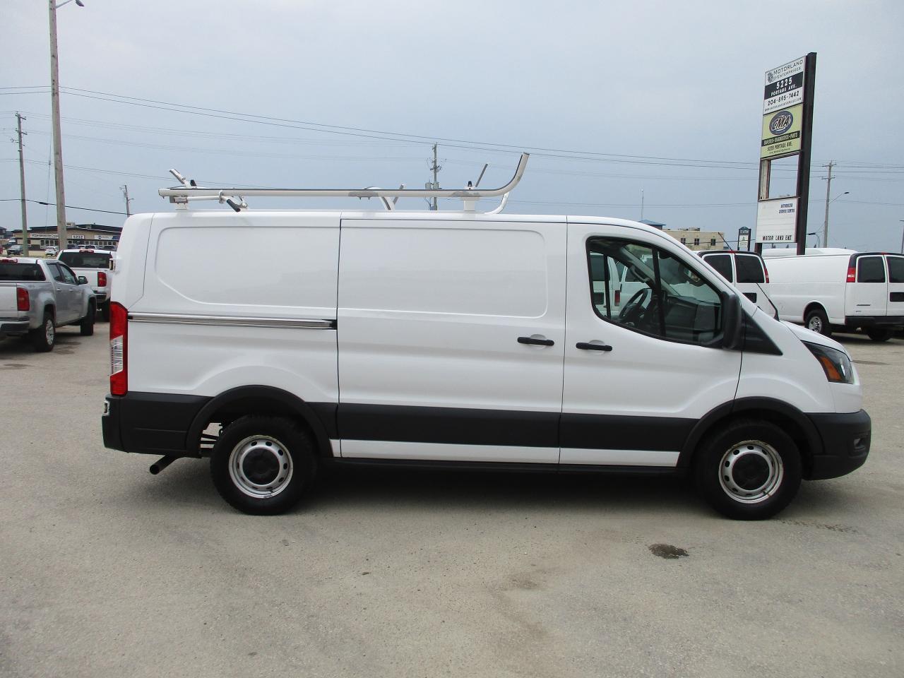 2020 Ford Transit Cargo Van  - Photo #4