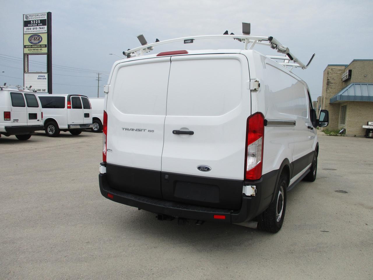 2020 Ford Transit Cargo Van  - Photo #5