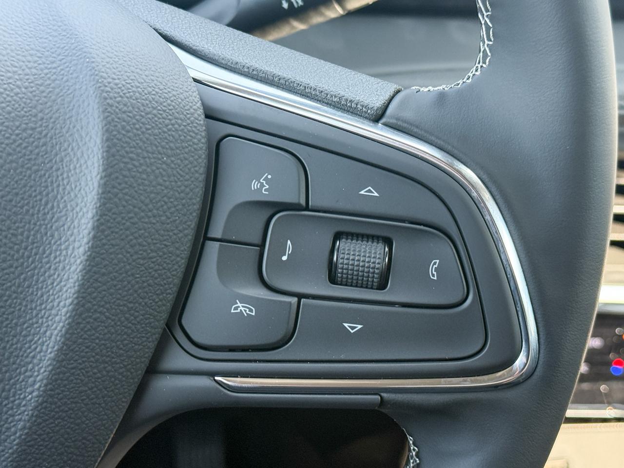 2026 Buick Encore GX Avenir 1.3L 3CYL WITH REMOTE START/ENTRY, HEATED SEATS, HEATED STEERING WHEEL, HD SURROUND VISION, APPLE CARPLAY AND ANDROID AUTO, BOSE SOUND SYSTEM Photo