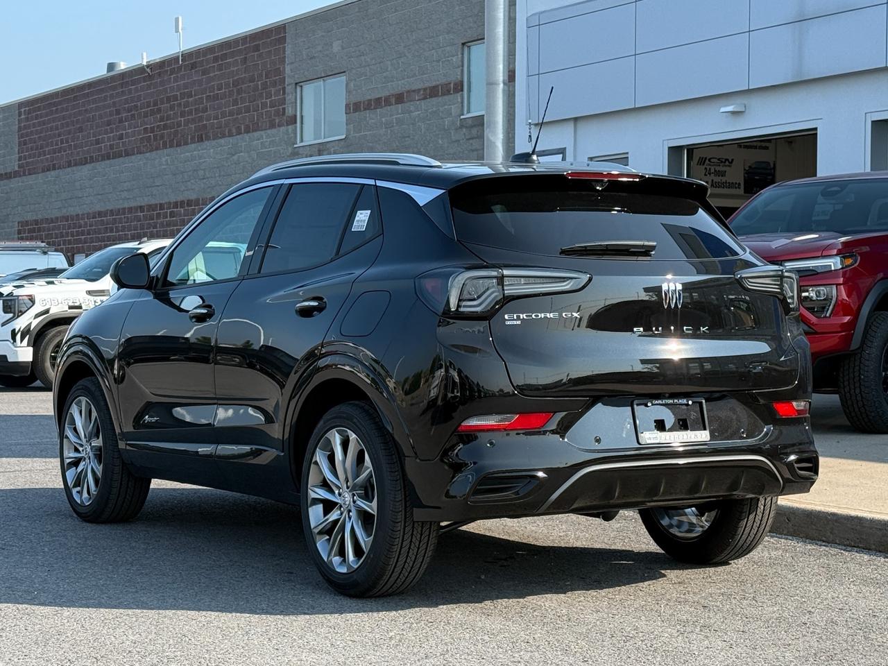 2026 Buick Encore GX Avenir 1.3L 3CYL WITH REMOTE START/ENTRY, HEATED SEATS, HEATED STEERING WHEEL, HD SURROUND VISION, APPLE CARPLAY AND ANDROID AUTO, BOSE SOUND SYSTEM Photo2