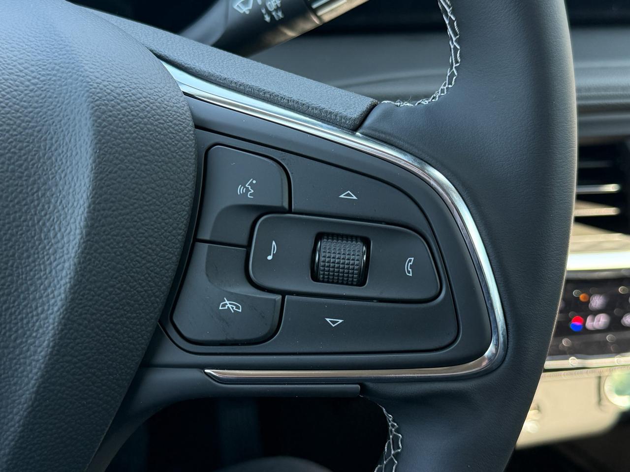 2026 Buick Encore GX Avenir 1.3L 3CYL WITH REMOTE START/ENTRY, HEATED SEATS, HEATED STEERING WHEEL, HD SURROUND VISION, APPLE CARPLAY AND ANDROID AUTO, BOSE SOUND SYSTEM Photo