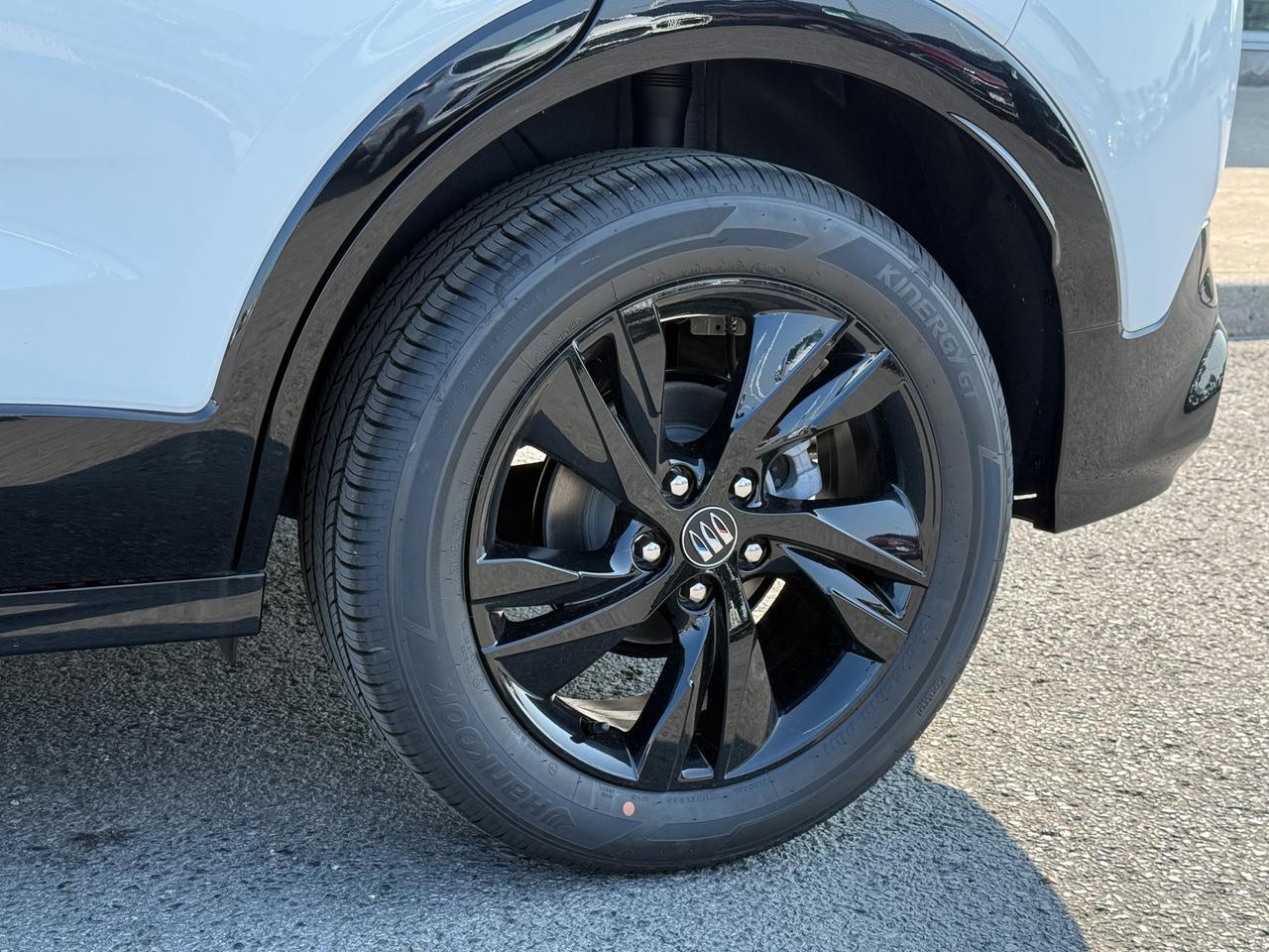 2026 Buick Encore GX Sport Touring 1.3L 3CYL WITH REMOTE START/ENTRY, HEATED SEATS, HEATED STEERING WHEEL, HD REAR VISION CAMERA, APPLE CARPLAY AND ANDROID AUTO Photo