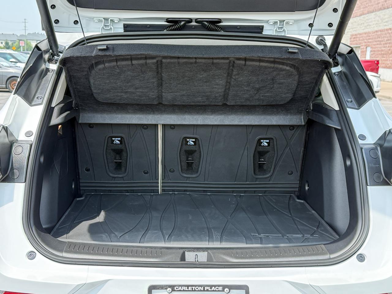 2026 Buick Encore GX Avenir 1.3L 3CYL WITH REMOTE START/ENTRY, HEATED SEATS, HEATED STEERING WHEEL, HD REAR VISION CAMERA, APPLE CARPLAY AND ANDROID AUTO, BOSE SOUND SYSTEM Photo