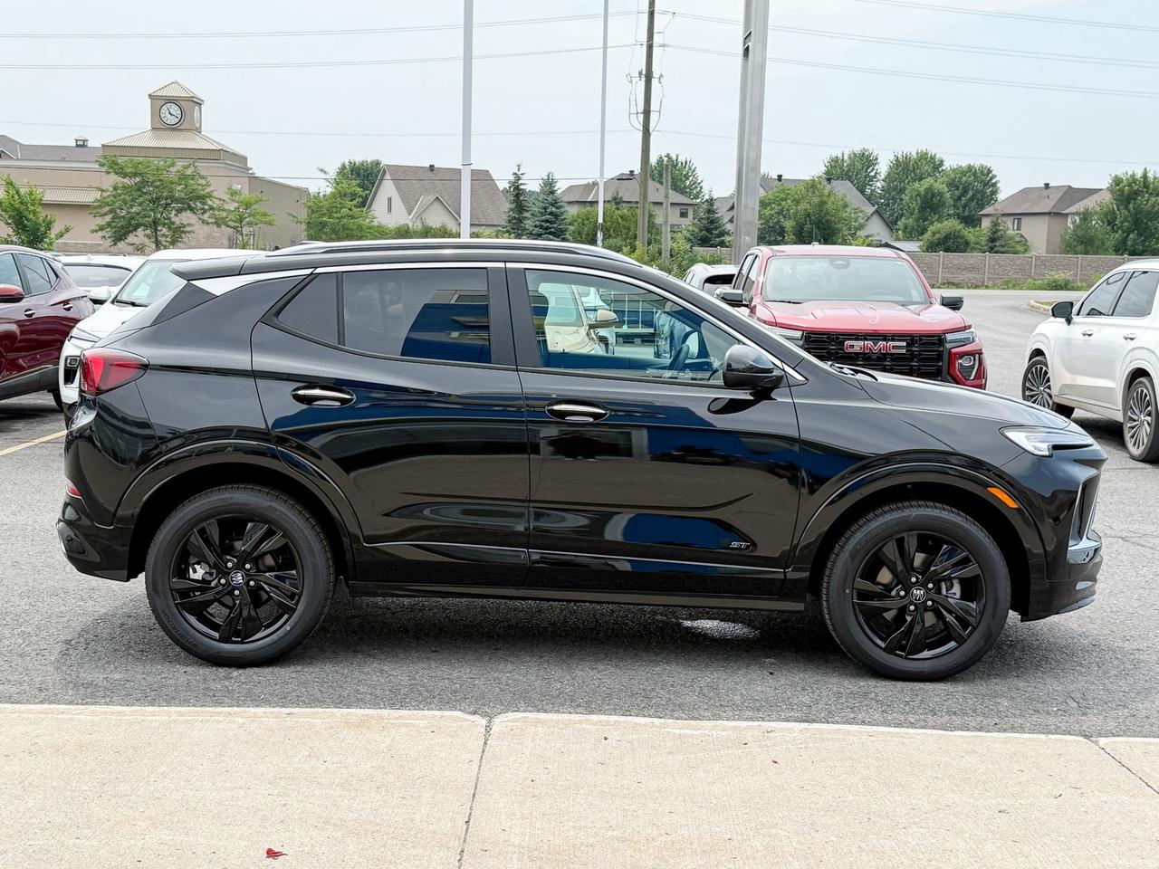 2026 Buick Encore GX Sport Touring 1.3L 3CYL WITH REMOTE START/ENTRY, HEATED SEATS, HEATED STEERING WHEEL, HD REAR VISION CAMERA, APPLE CARPLAY AND ANDROID AUTO Photo