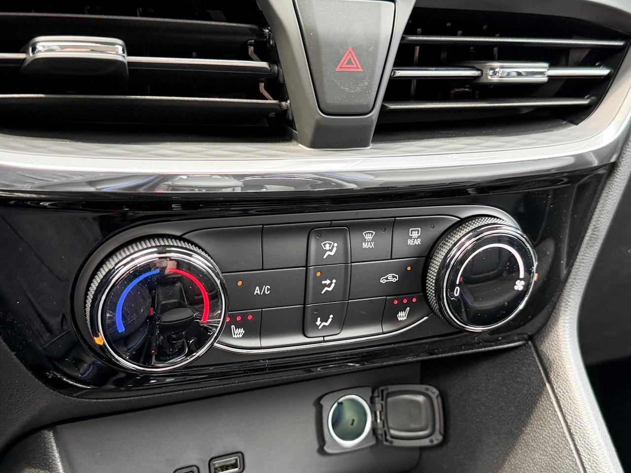 2026 Buick Encore GX Sport Touring 1.3L 3CYL WITH REMOTE START/ENTRY, HEATED SEATS, HEATED STEERING WHEEL, HD REAR VISION CAMERA, APPLE CARPLAY AND ANDROID AUTO Photo