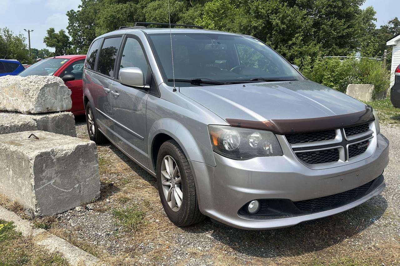 2014 Dodge Grand Caravan R/T - Photo #3