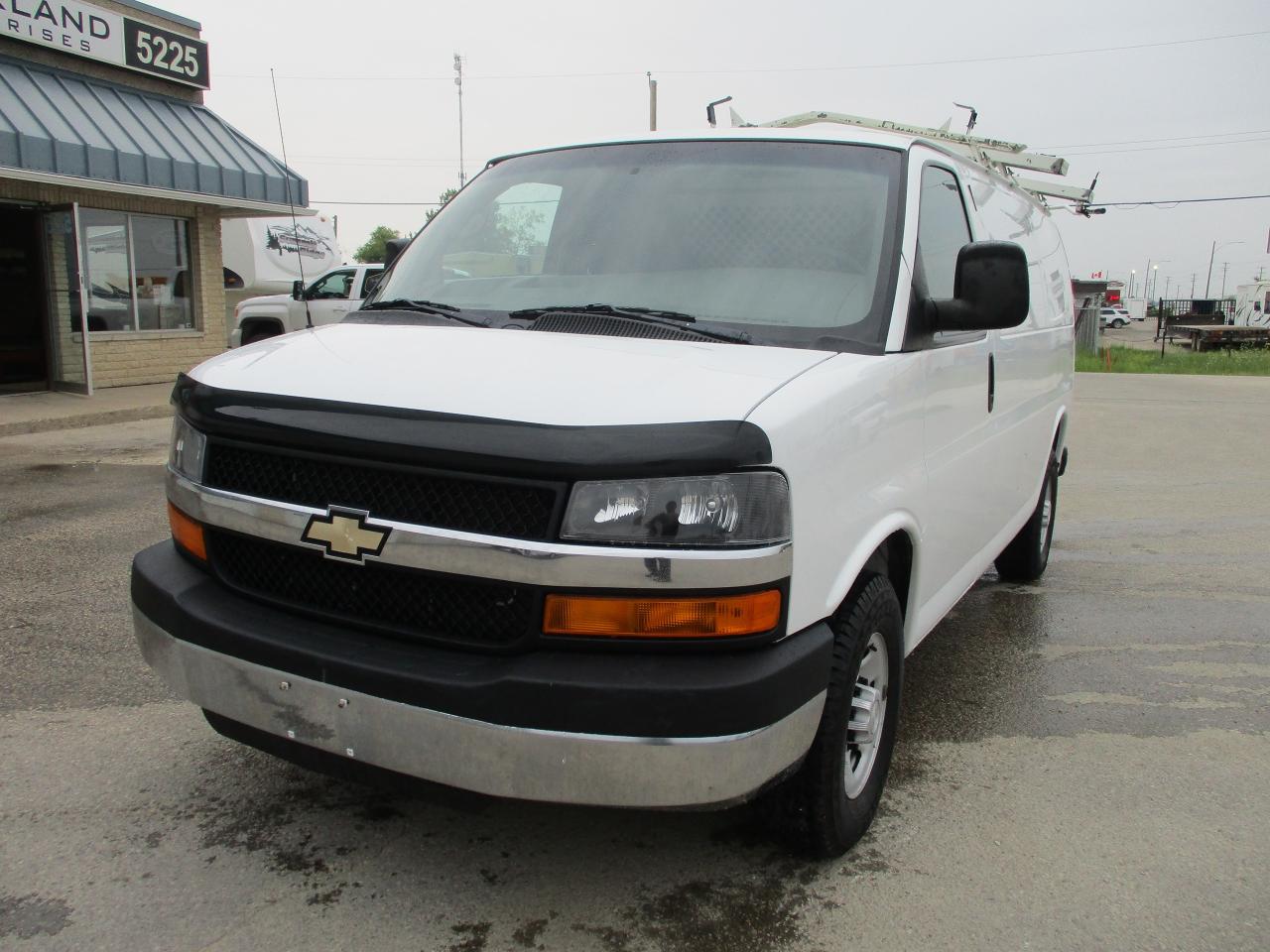 2014 Chevrolet Express Cargo Van  - Photo #2