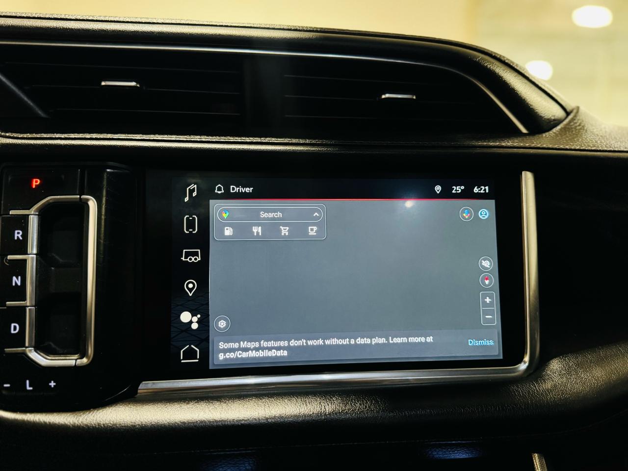 2022 GMC Yukon Denali - Photo #10