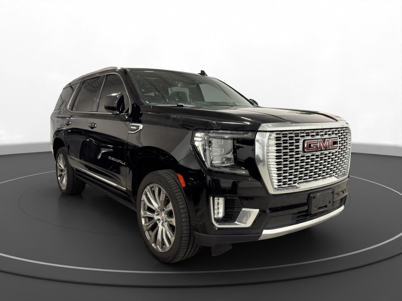 2022 GMC Yukon Denali - Photo #3