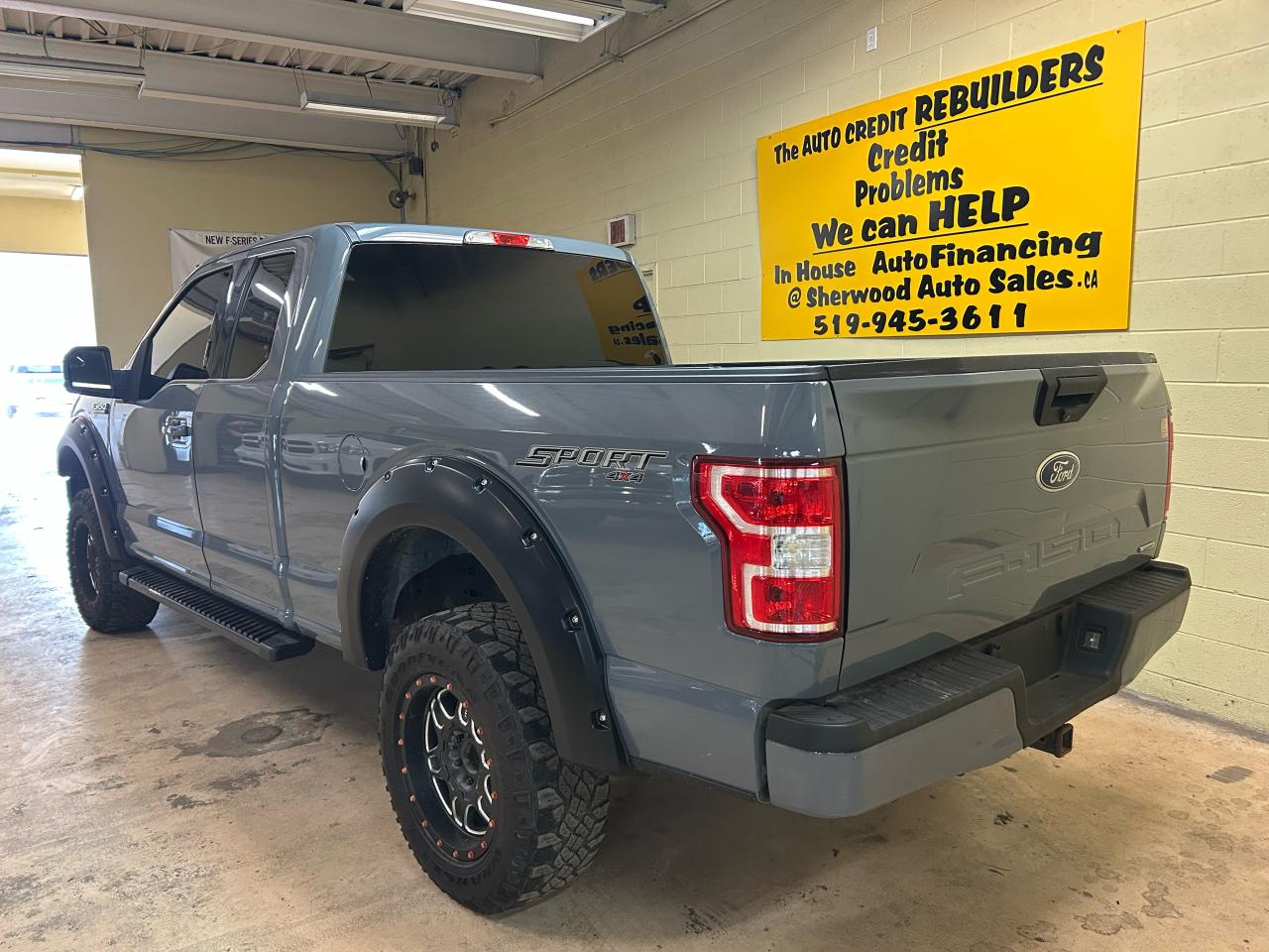 2019 Ford F-150 SPORT - Photo #4